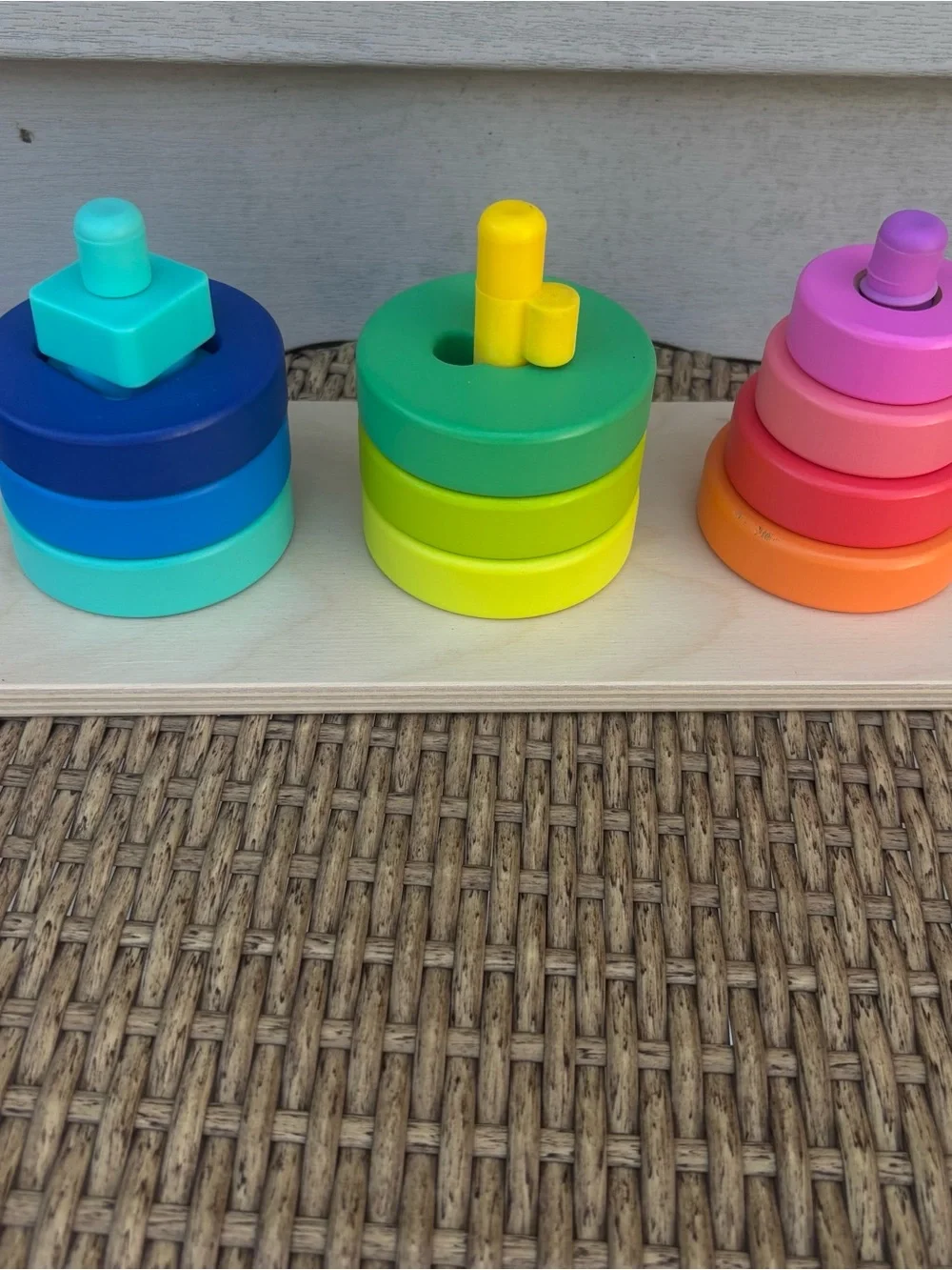 Lovevery Twist & Pivot Pattern Puzzle Wooden Montessori Toy The Investigator